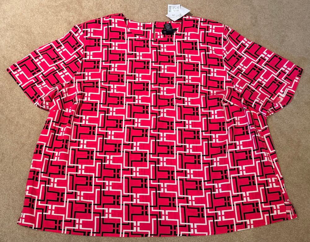 Maggie Barnes Women's 2X 22/24 Pink Black Geometric Keyhole Short Sleeve Top NWT